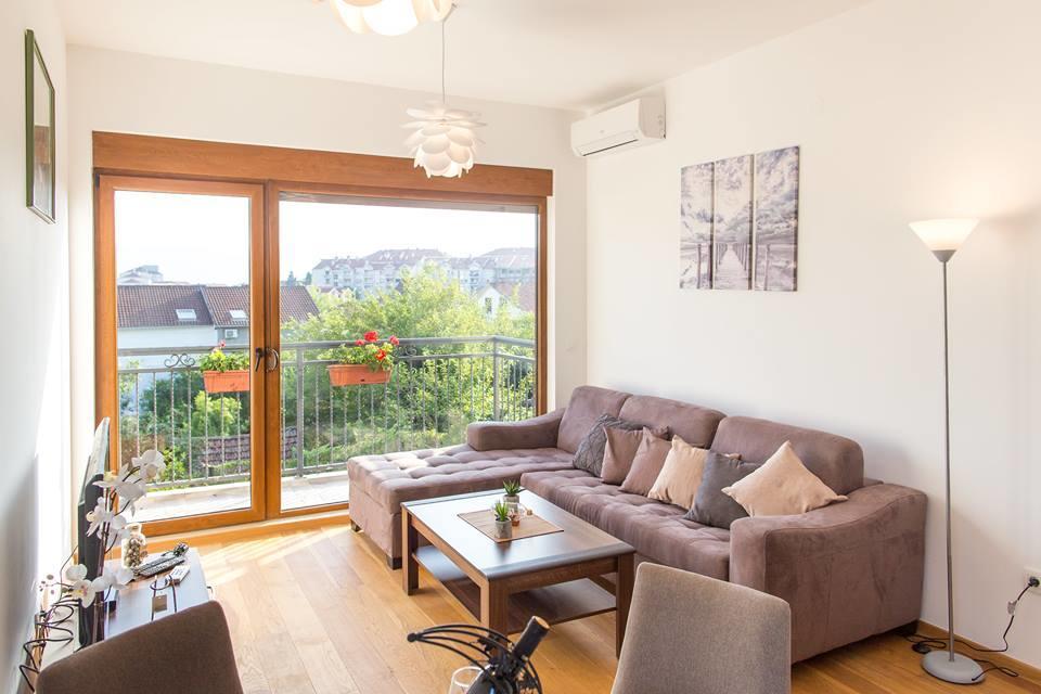 Porto Apartmani Teodo Esterno foto