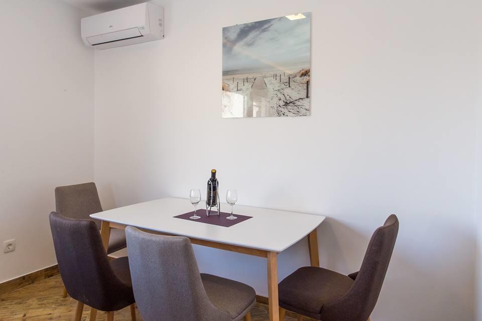 Porto Apartmani Teodo Esterno foto